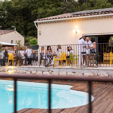 Auberge Les Galets Peyruis Bagian luar foto