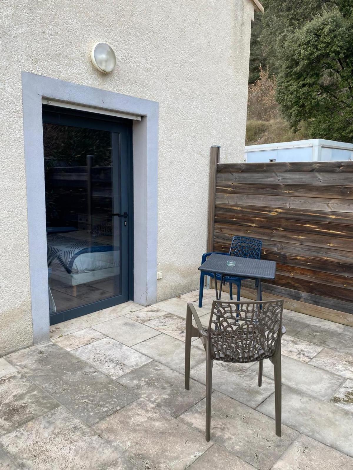 Auberge Les Galets Peyruis Bagian luar foto